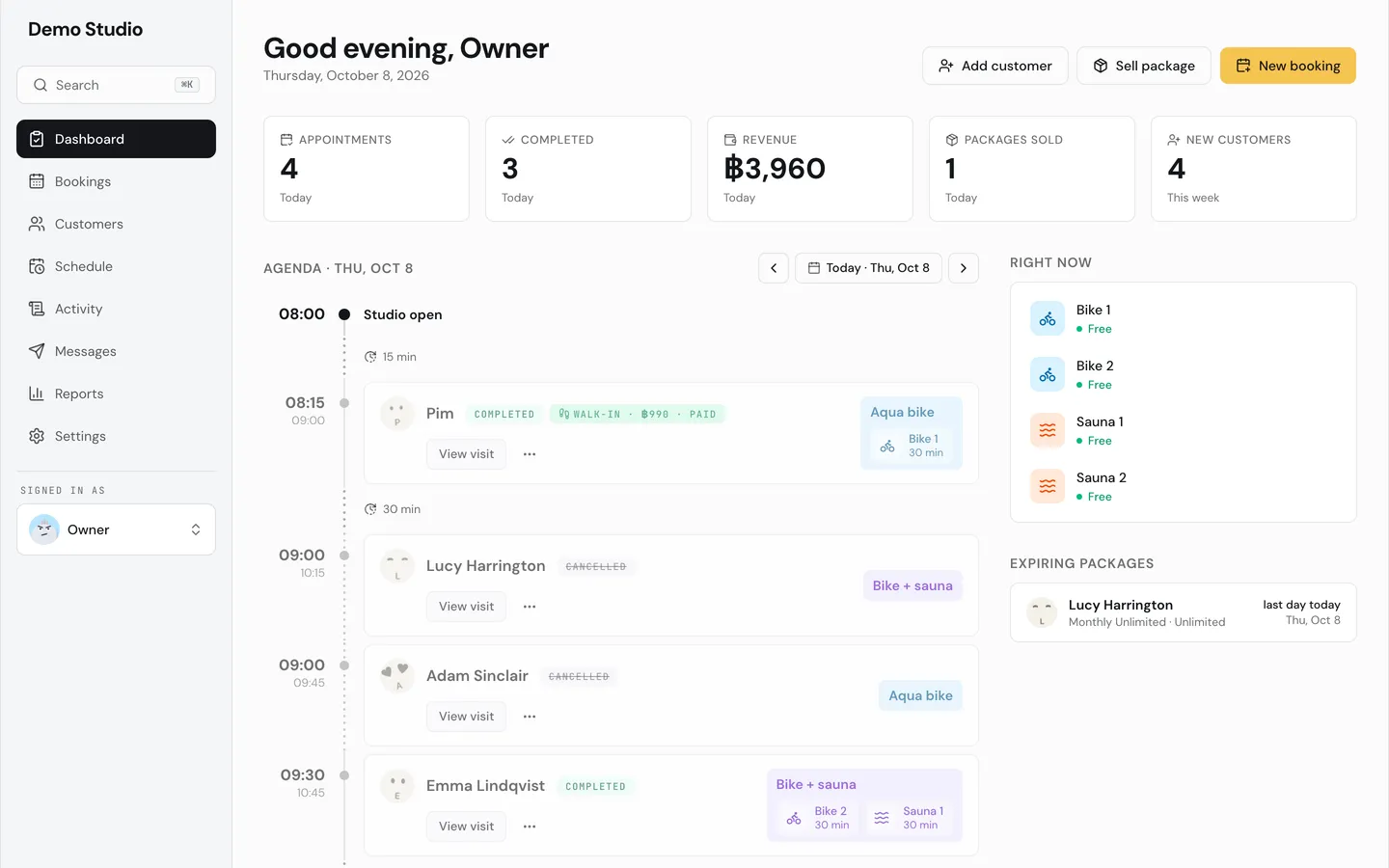 The kayjay dashboard on a laptop: today's visits as a timeline, equipment that is free right now, and packages about to expire.